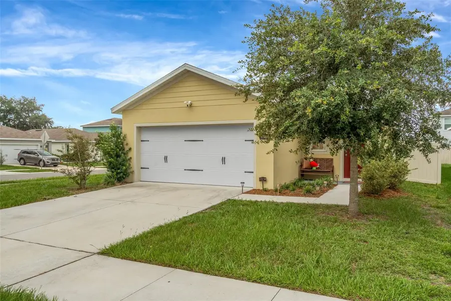 35088 Jomar Avenue, Zephyrhills, FL 33541 - #2