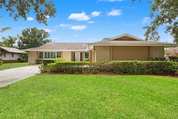 2942 Clubhouse Drive W, CLEARWATER, FL 33761