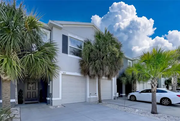 3221 Pleasant Willow Court, BRANDON, FL 33511