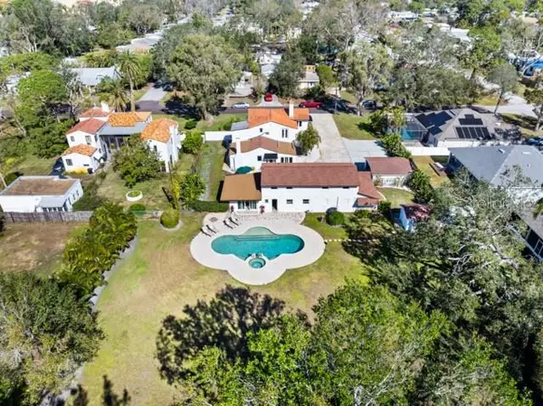 6010 17th Avenue S, ST PETERSBURG, FL 33707