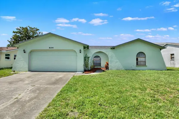 8241 Winthrop Drive, PORT RICHEY, FL 34668