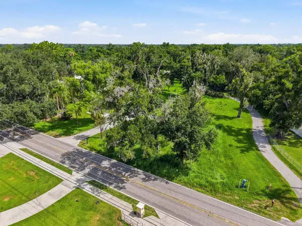 Durant Road, VALRICO, FL 33594