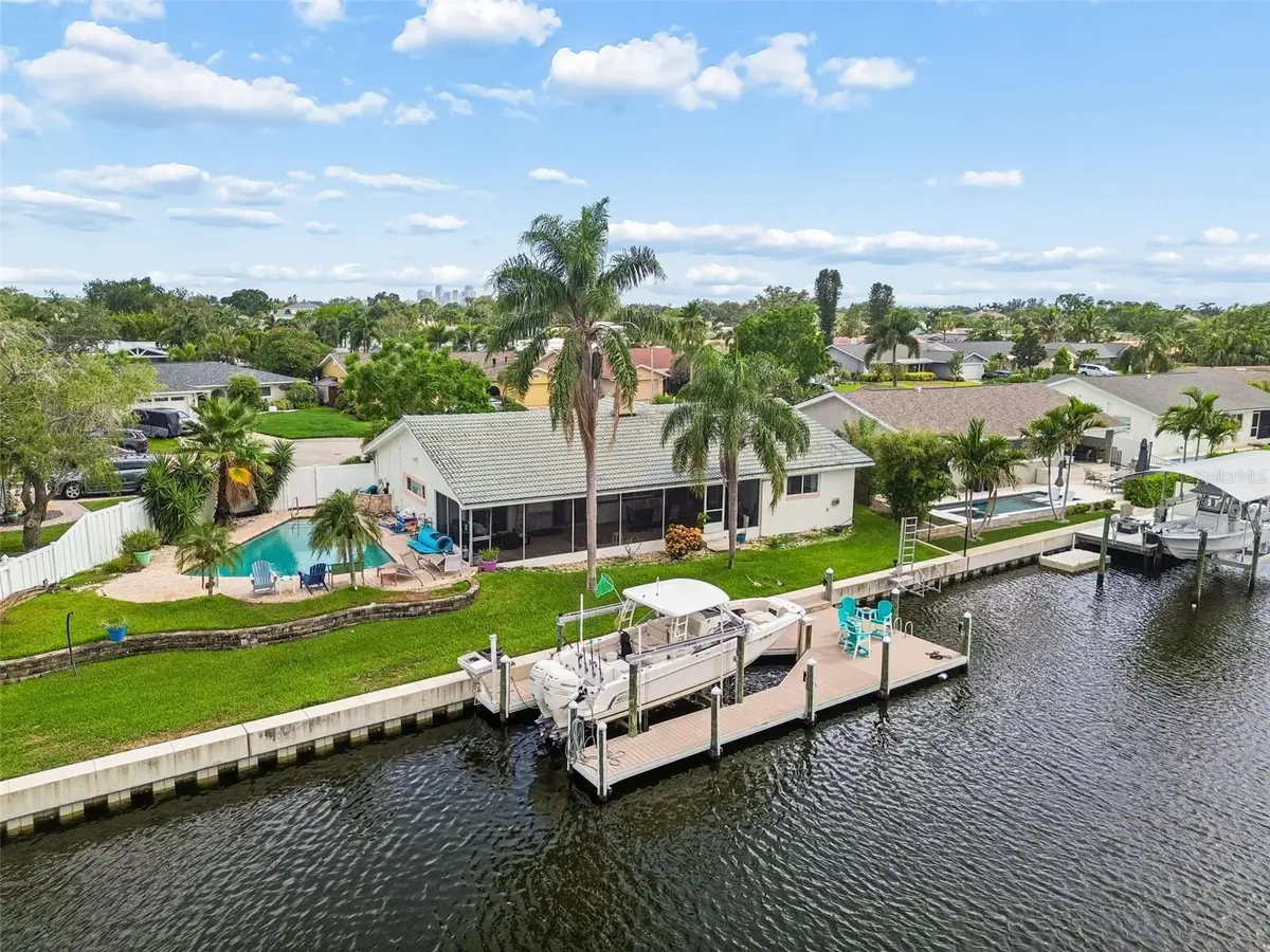 1473 50th Avenue Ne, Saint Petersburg, FL 33703 - #1