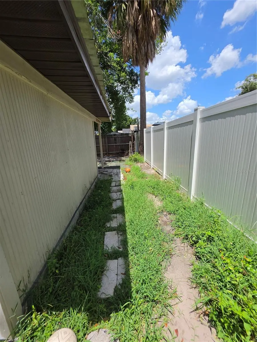 3308 E Mohawk Ave, Tampa, FL 33610 - #3