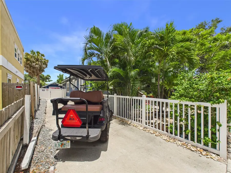 616 15th Street N, Saint Petersburg, FL 33705 - #3