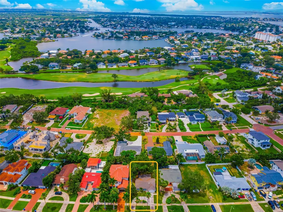 910 Snell Isle Boulevard Ne, Saint Petersburg, FL 33704 - #1