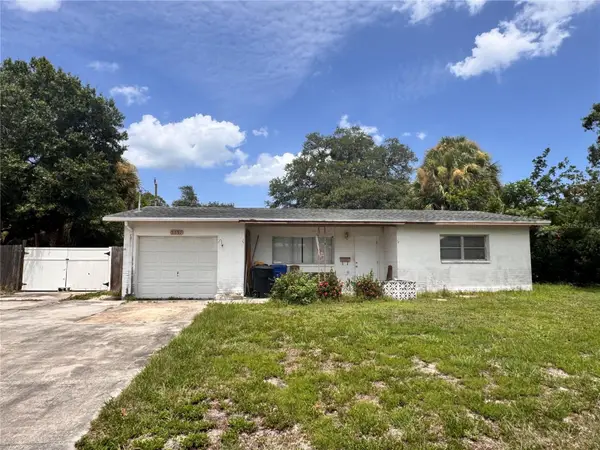 5597 Pershing Street Ne, ST PETERSBURG, FL 33703