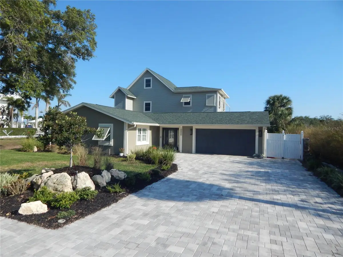 8025 Island Drive, Port Richey, FL 34668 - #1