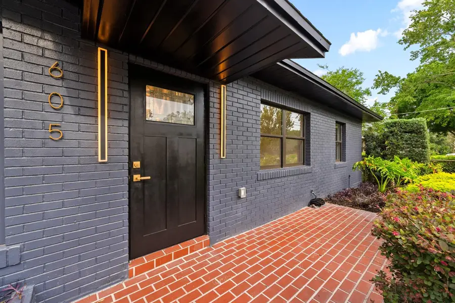 605 N Woodlynne Avenue, Tampa, FL 33609 - #2