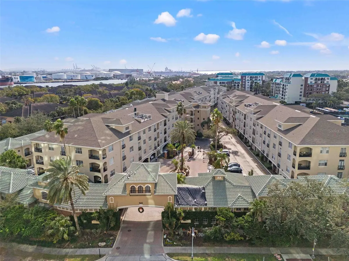 501 Knights Run Avenue #2111, Tampa, FL 33602 - #1