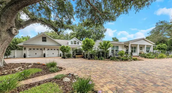 411 Roebling Road S, BELLEAIR, FL 33756