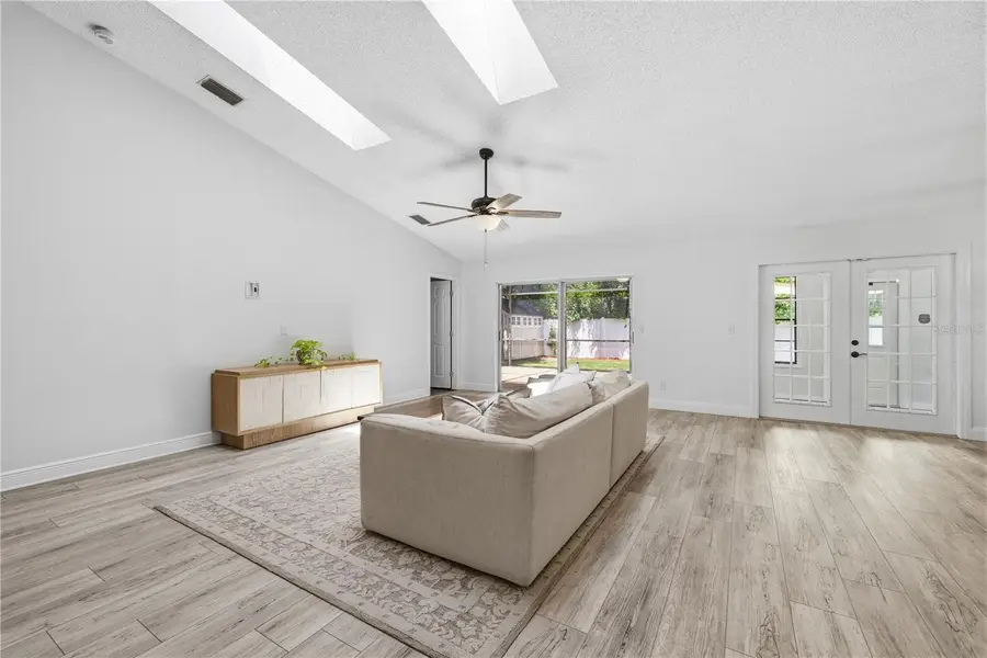 1570 Club Drive, Tarpon Springs, FL 34689 - #3