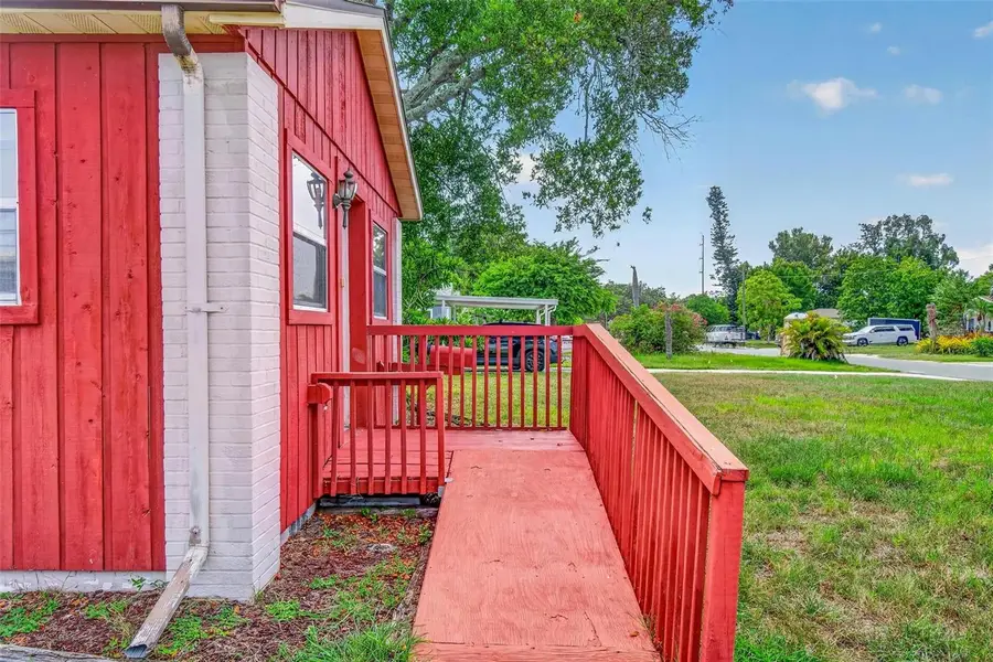 2600 25th Avenue N, Saint Petersburg, FL 33713 - #2