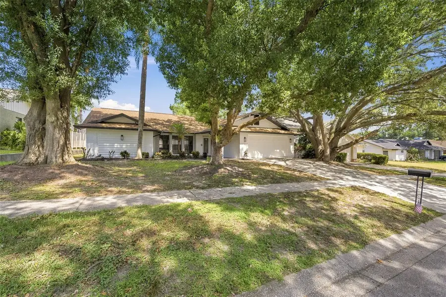 2721 Briarpatch Drive, Valrico, FL 33596 - #2