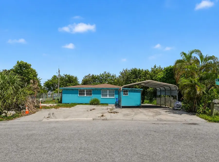 2839 19th Street W, Bradenton, FL 34205 - #2
