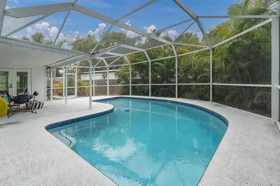 4986 Woodland Drive, Saint Petersburg, FL 33708 - #2