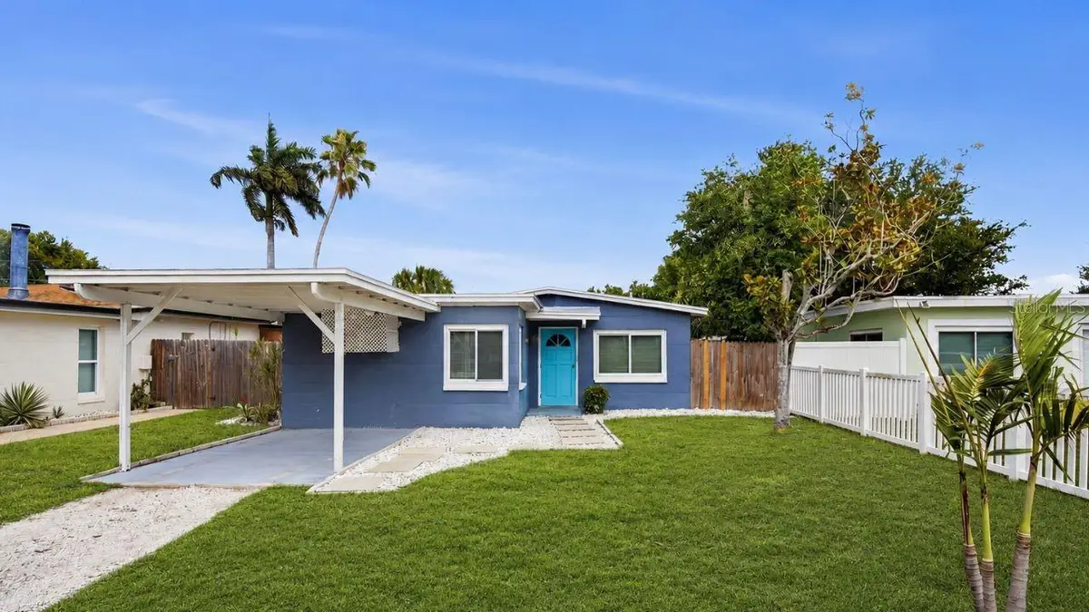 664 Gray Street S, Saint Petersburg, FL 33707 - #1