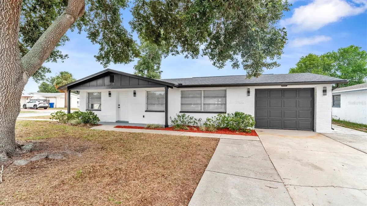 3325 Darlington Road, Holiday, FL 34691 - #1
