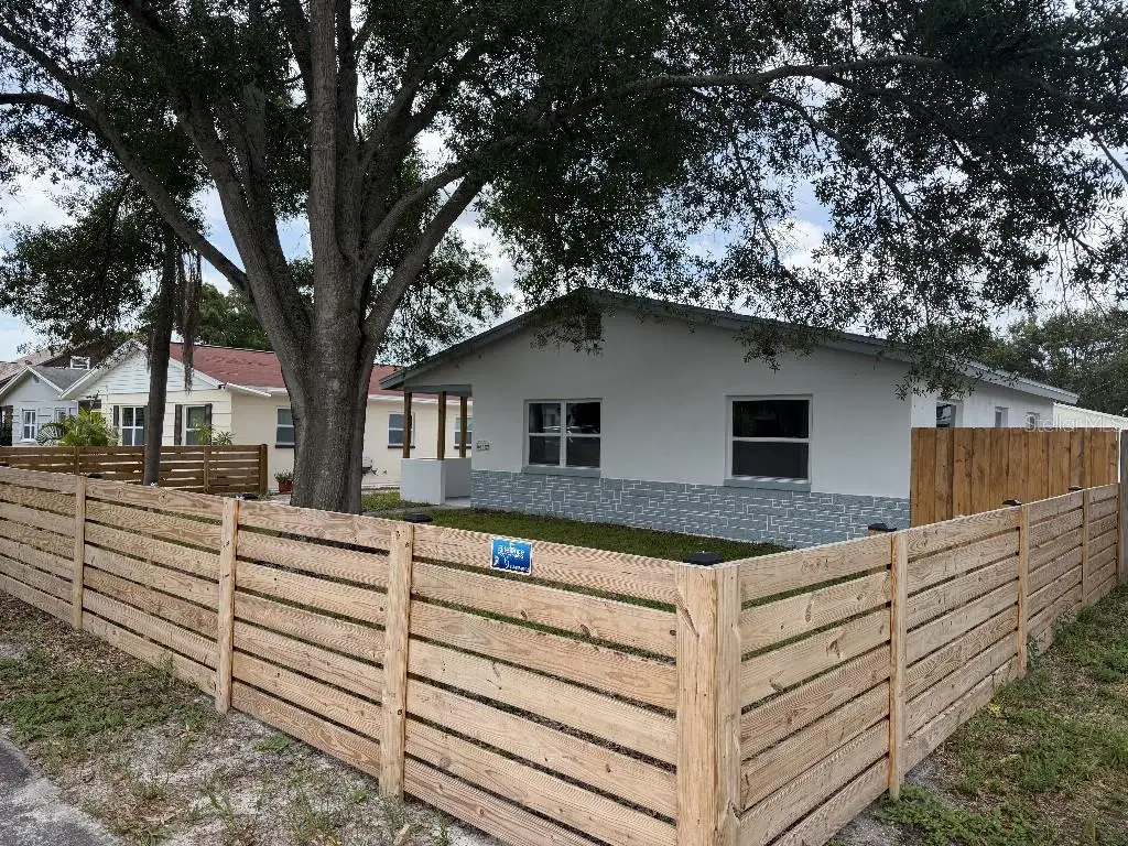 632 89th Avenue N, Saint Petersburg, FL 33702 - #1