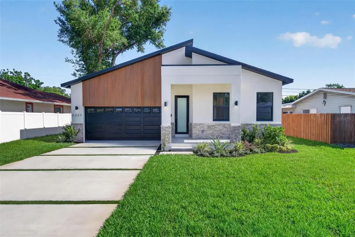 2227 32nd Avenue N, Saint Petersburg, FL 33713 - #1