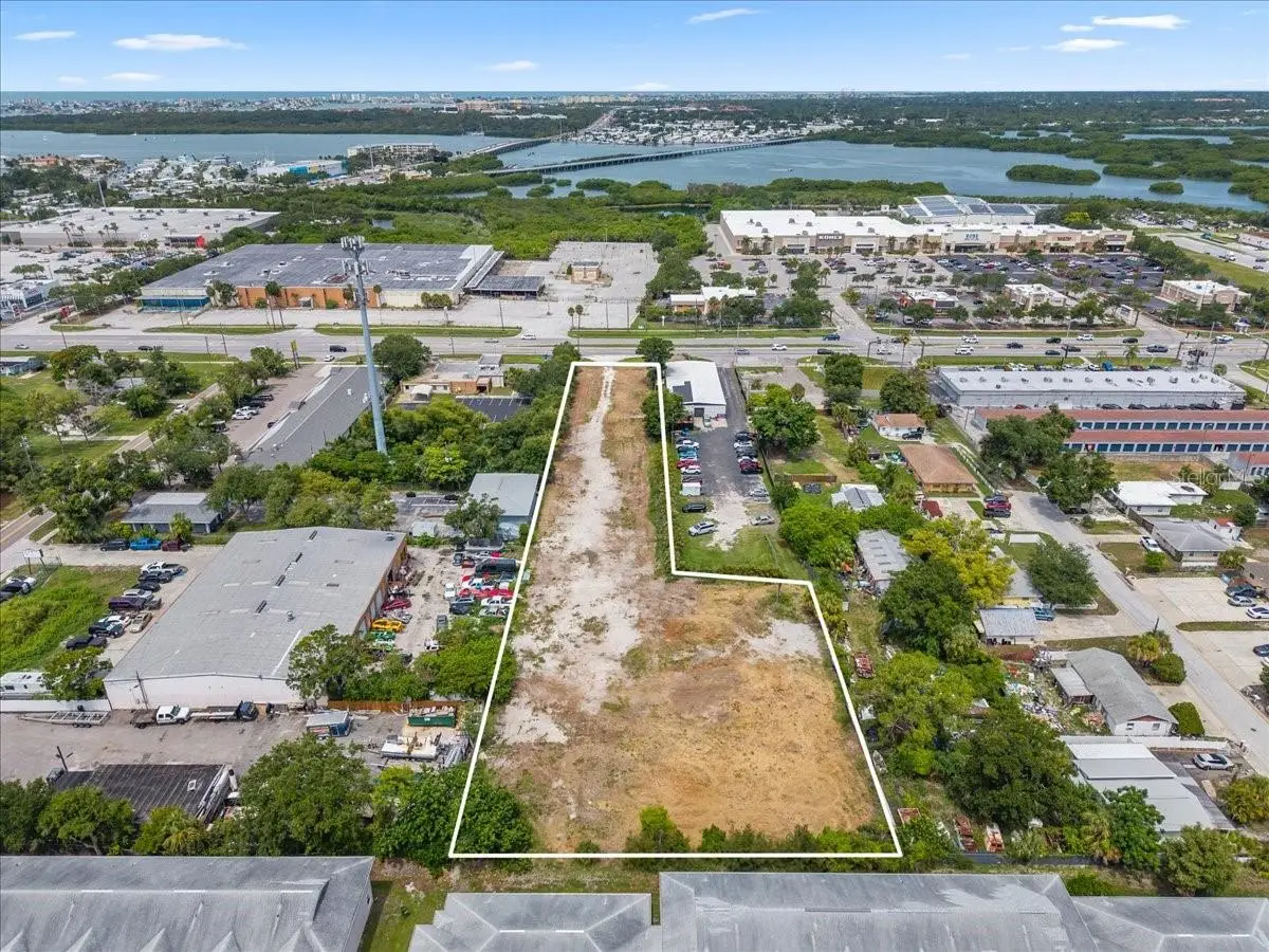 4685 Park Street N, Saint Petersburg, FL 33709 - #1