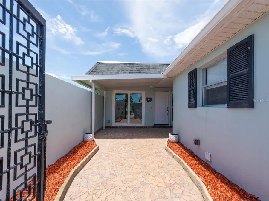 295 Boca Ciega Point Boulevard N, Saint Petersburg, FL 33708 - #3