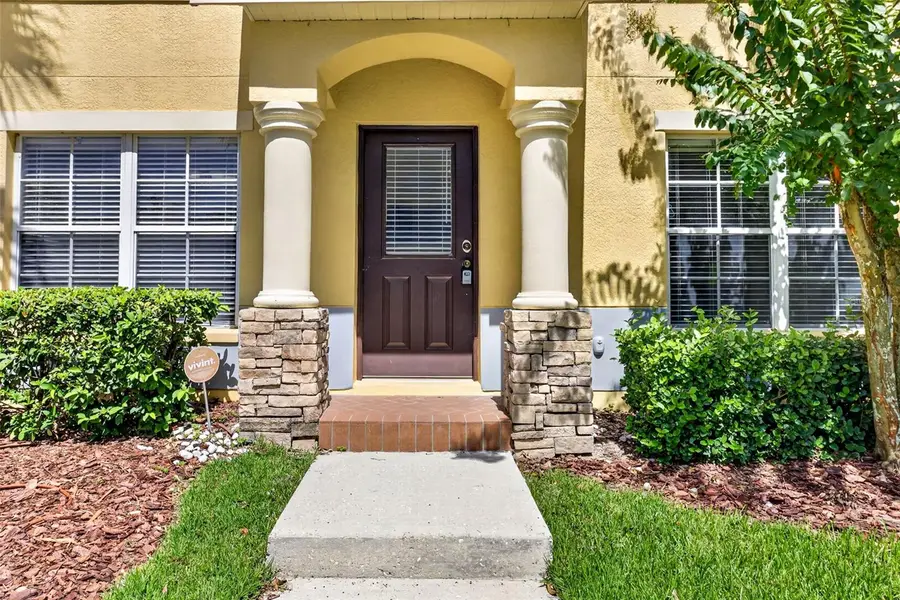 37602 Aaralyn Rd, Zephyrhills, FL 33542 - #2