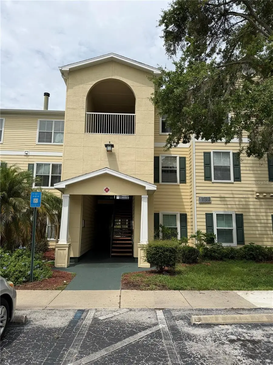 18593 Bridle Club Drive, Tampa, FL 33647 - #1