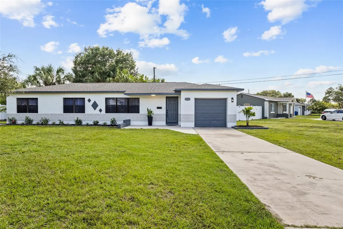 1200 63rd Avenue N, Saint Petersburg, FL 33702 - #1