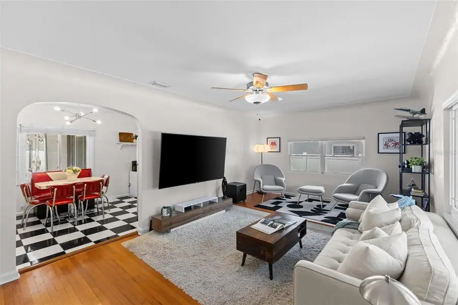 170 22nd Avenue N, Saint Petersburg, FL 33704 - #2