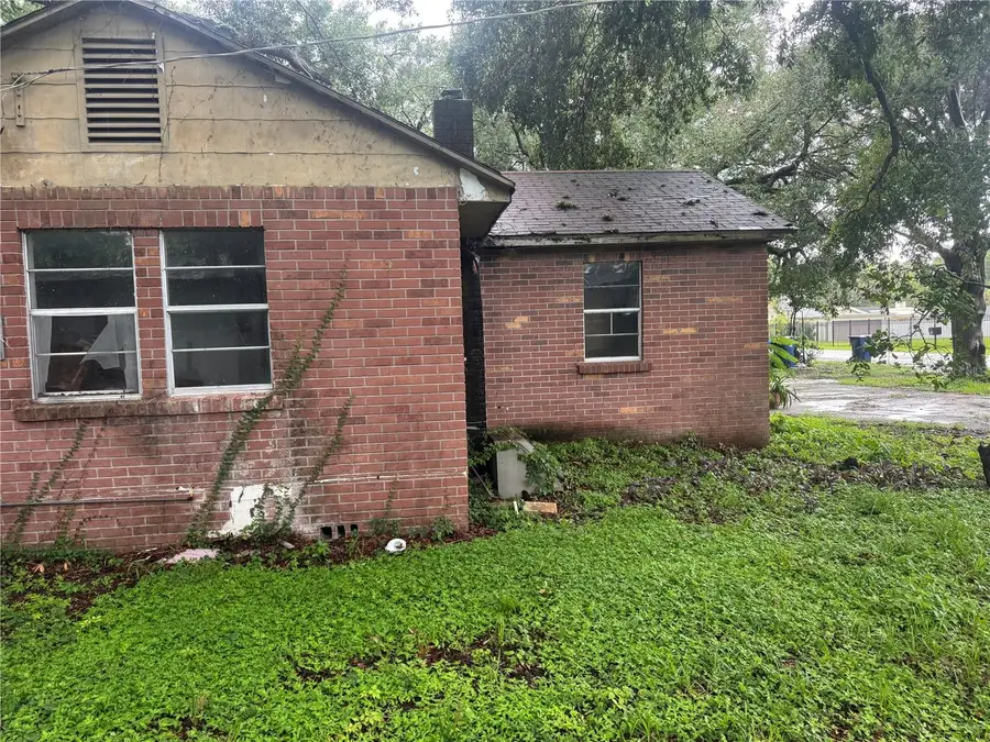2510 W Henry Avenue, Tampa, FL 33614 - #2