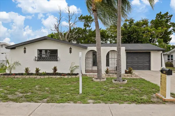 9401 Glen Moor Lane, PORT RICHEY, FL 34668