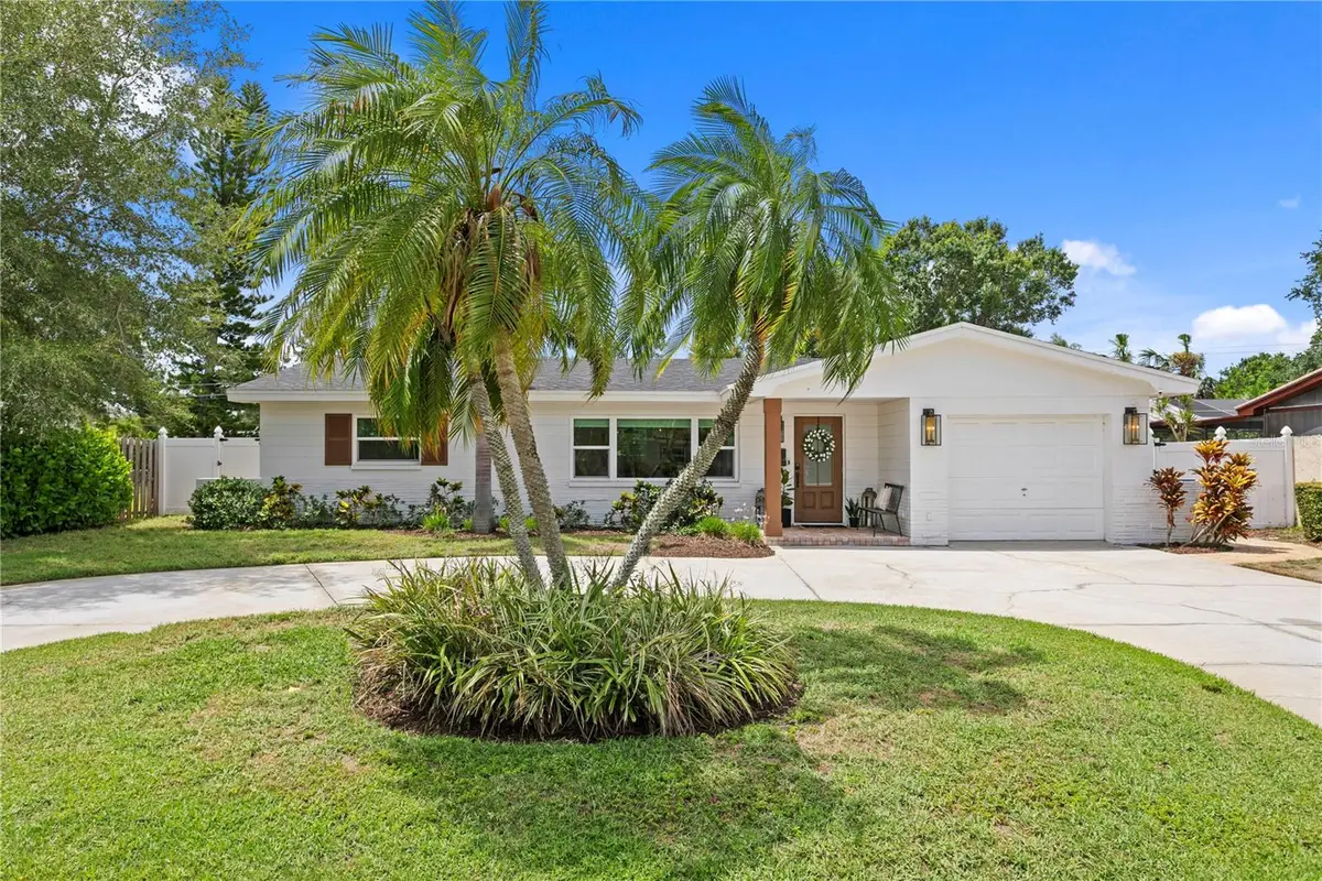 154 45th Avenue Ne, Saint Petersburg, FL 33703 - #1