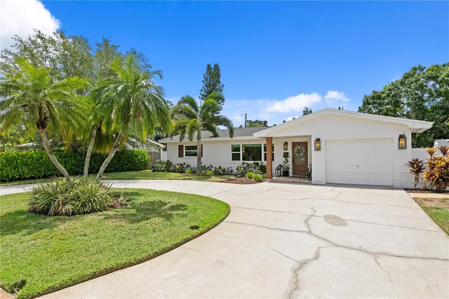 154 45th Avenue Ne, Saint Petersburg, FL 33703 - #2