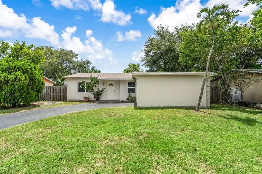 405 SW 77th Avenue, North Lauderdale, FL 33068 - #3