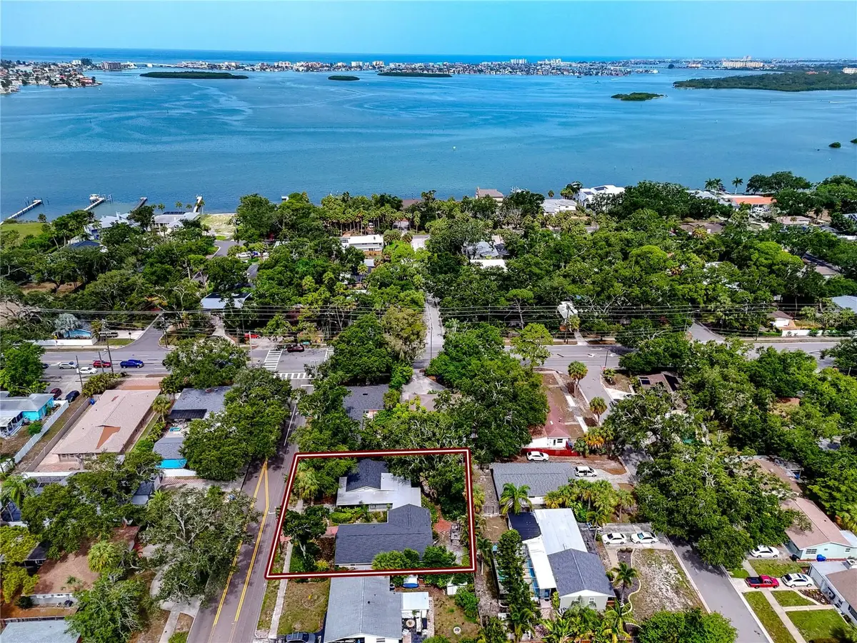 8161 22nd Avenue N, Saint Petersburg, FL 33710 - #1