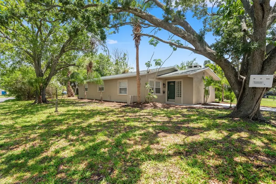 4247 Helena Street Ne, Saint Petersburg, FL 33703 - #2
