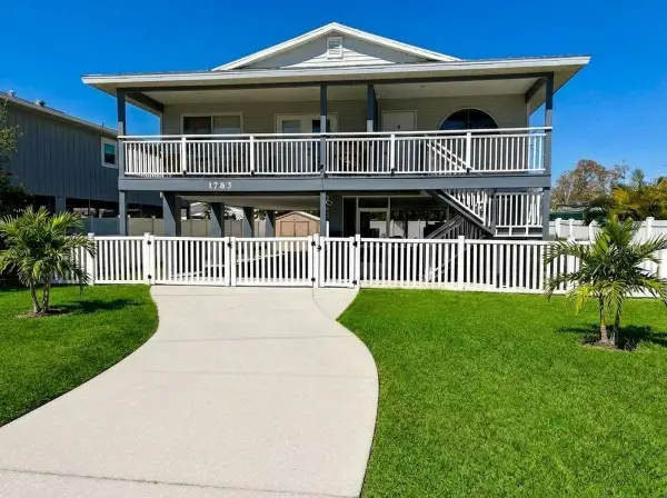 1783 Maryland Avenue Ne, ST PETERSBURG, FL 33703