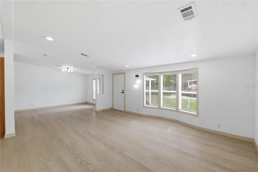 8726 N Meadowview Cir, Tampa, FL 33625 - #2