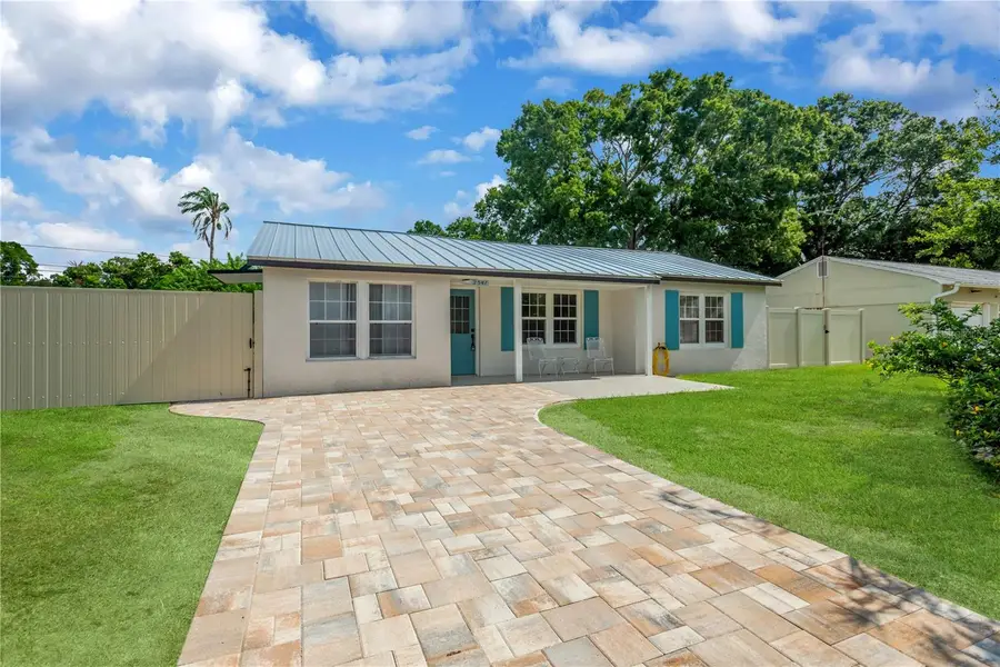 2541 47th Avenue N, Saint Petersburg, FL 33714 - #2