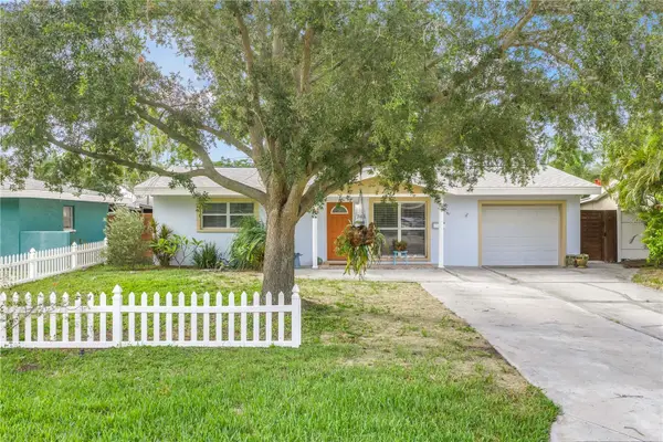 743 41st Avenue Ne, ST PETERSBURG, FL 33703