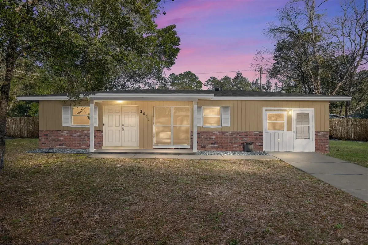 2821 NE 17th Ter, Gainesville, FL 32609 - #1