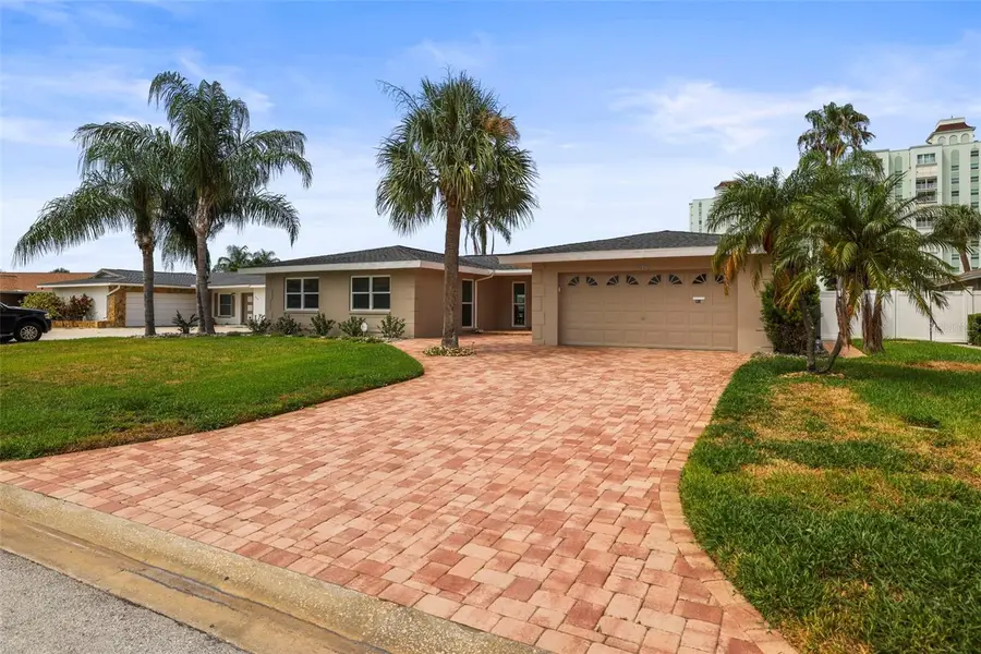 6360 2nd Palm Point, Saint Petersburg, FL 33706 - #3