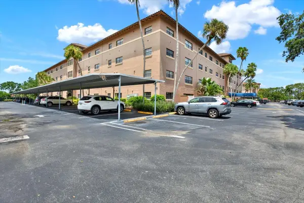 6100 Gulfport Boulevard S #111, GULFPORT, FL 33707