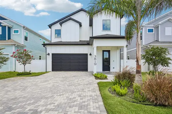 3819 71st Street N, ST PETERSBURG, FL 33709