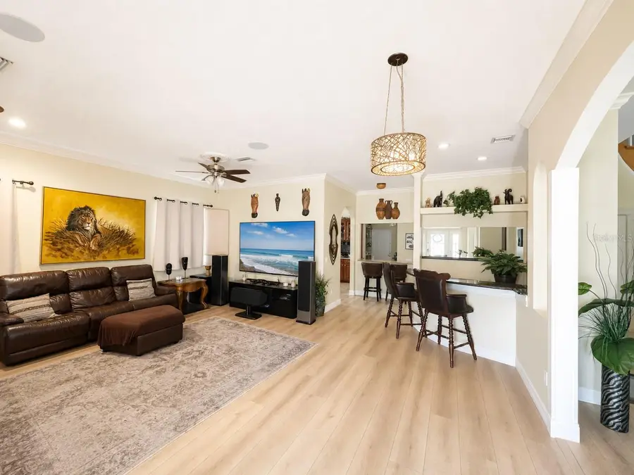 3517 Haines Road N, Saint Petersburg, FL 33704 - #2