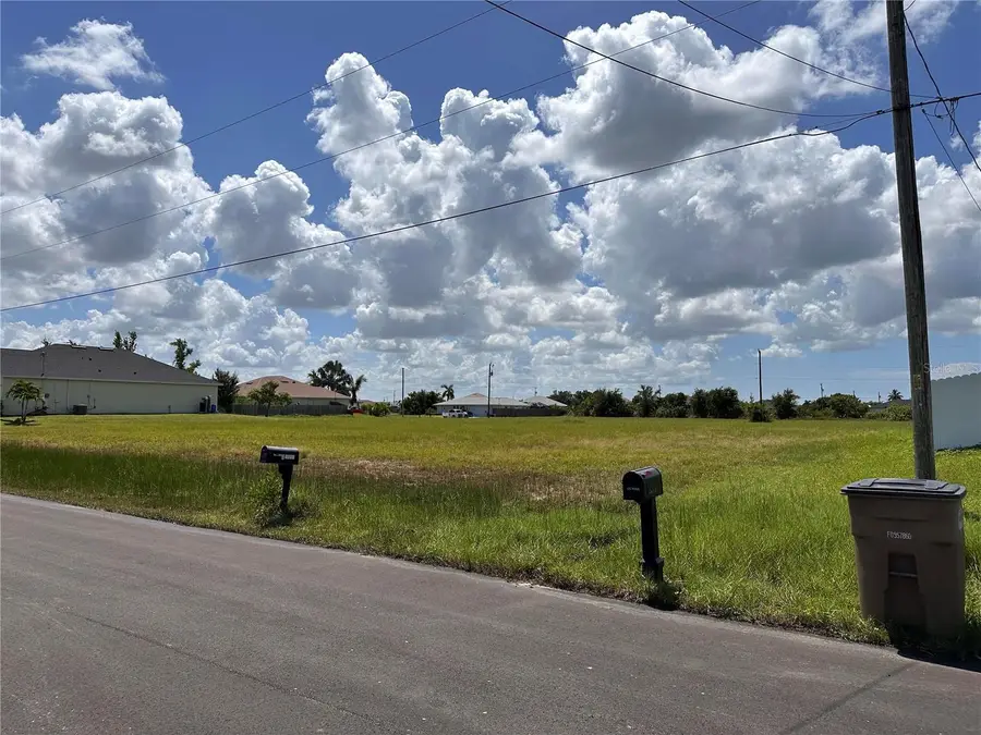 2738 NW 10th Terrace, Cape Coral, FL 33993 - #2