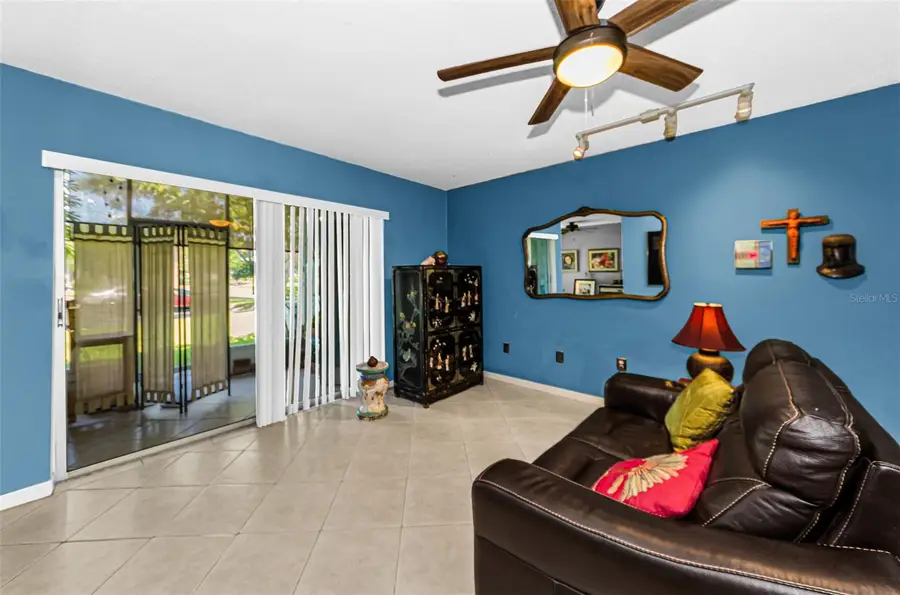 11436 2nd Street N #1, Saint Petersburg, FL 33716 - #3