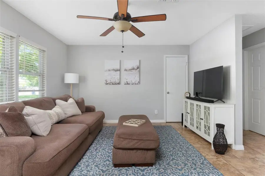 1744 26th Avenue N, Saint Petersburg, FL 33713 - #2
