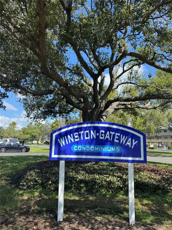 7801 11th Street N #302, ST PETERSBURG, FL 33702